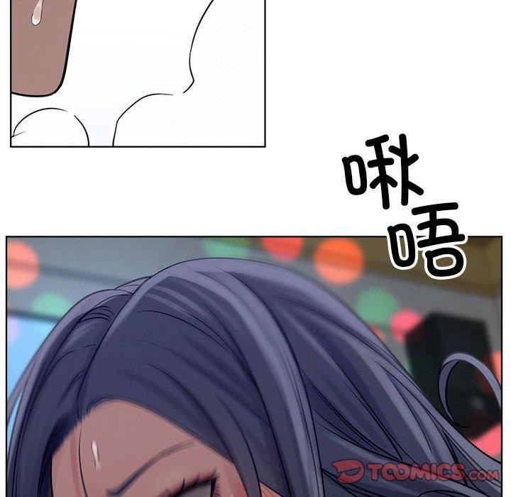 屋檐下的光