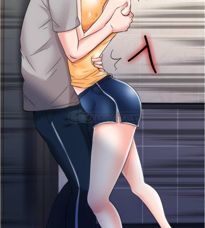 满溢游泳池