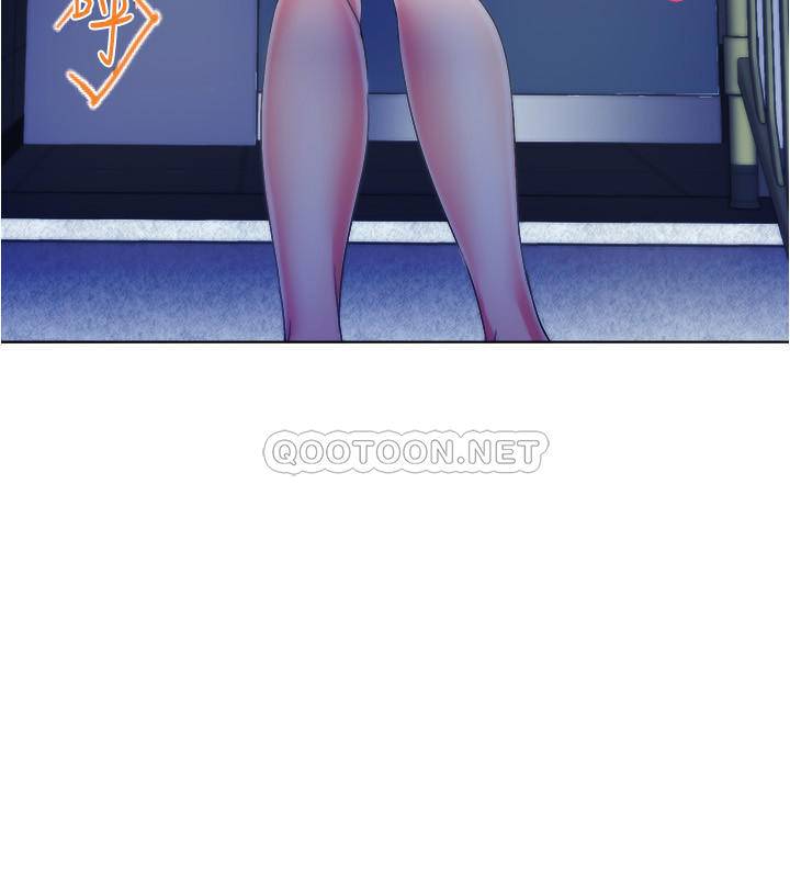 满溢游泳池