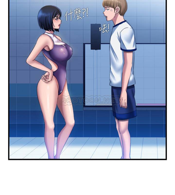 满溢游泳池